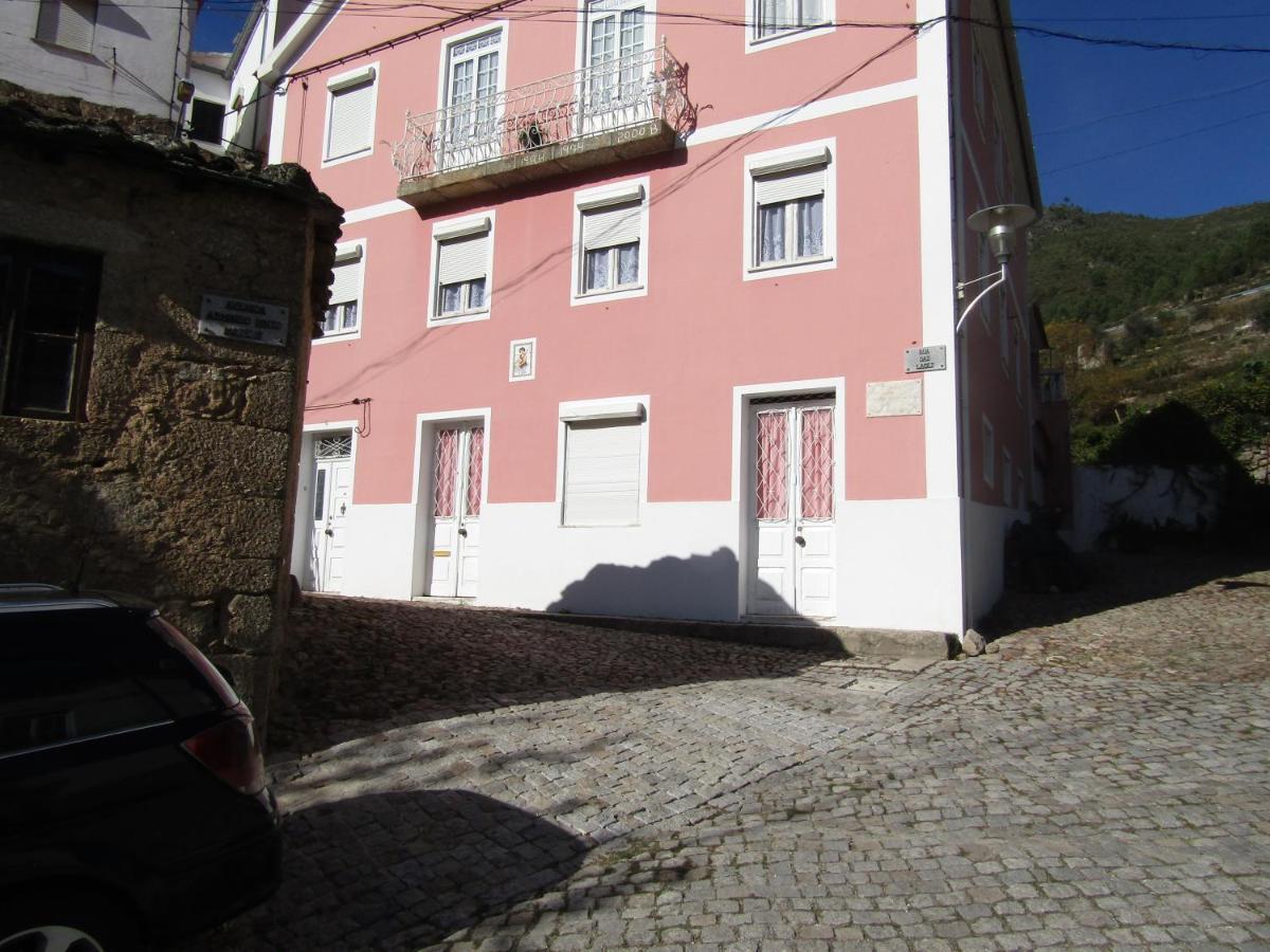 Casa Encantada - Alvoco Da Serra Villa Bagian luar foto