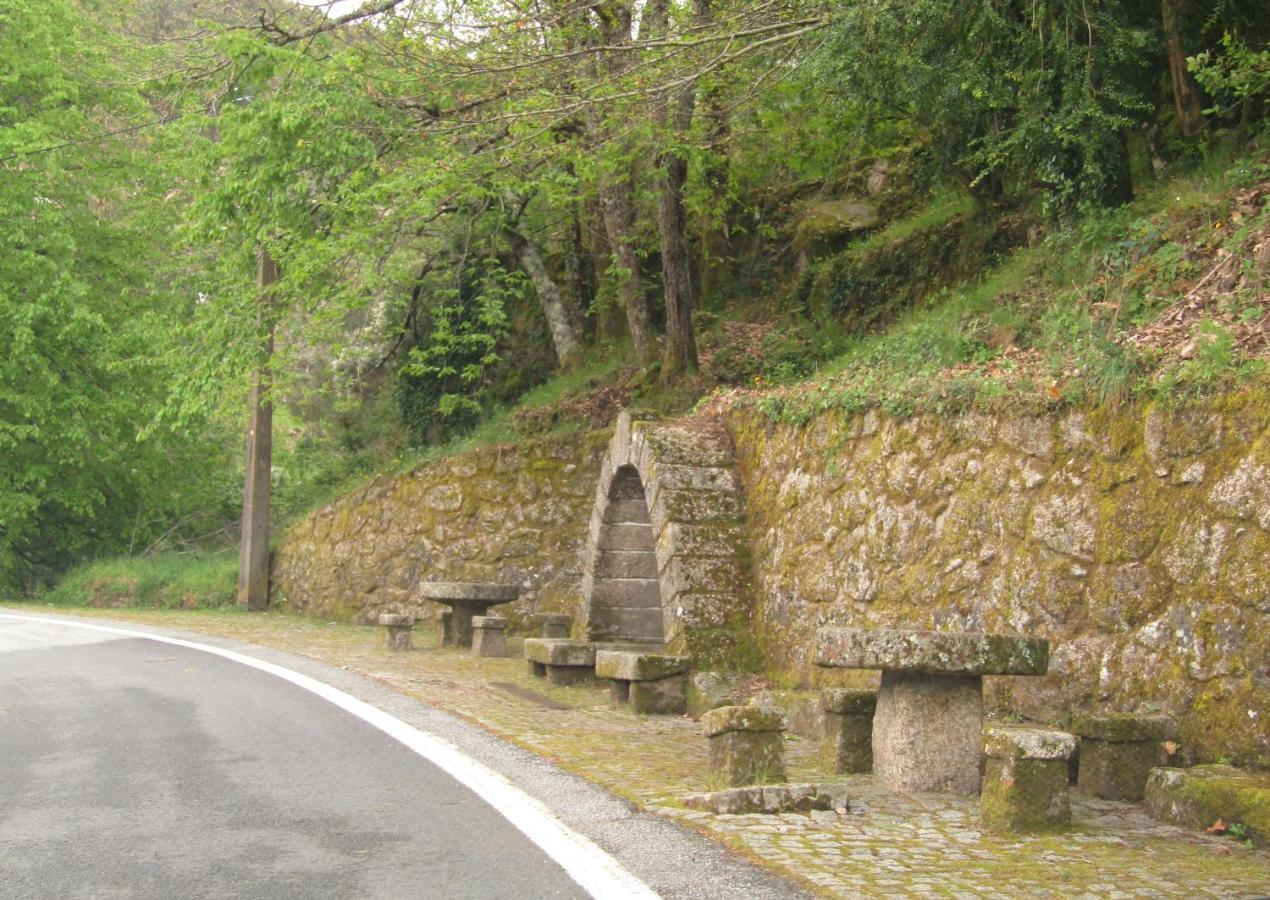 Casa Encantada - Alvoco Da Serra Villa Bagian luar foto