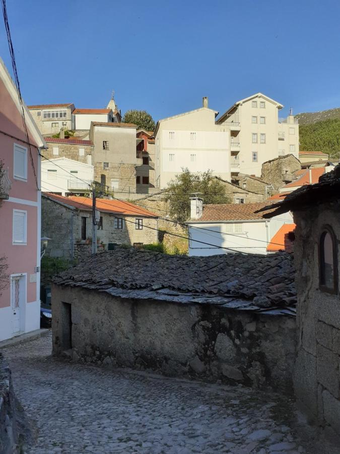 Casa Encantada - Alvoco Da Serra Villa Bagian luar foto